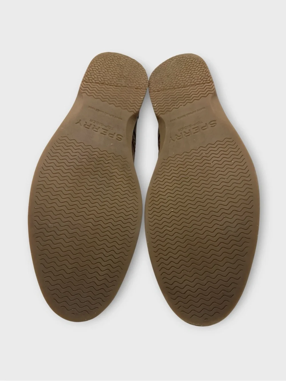 Sperry men newman
